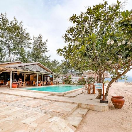 Bungalow Cafe Gili Beachfront Gili Meno Εξωτερικό φωτογραφία