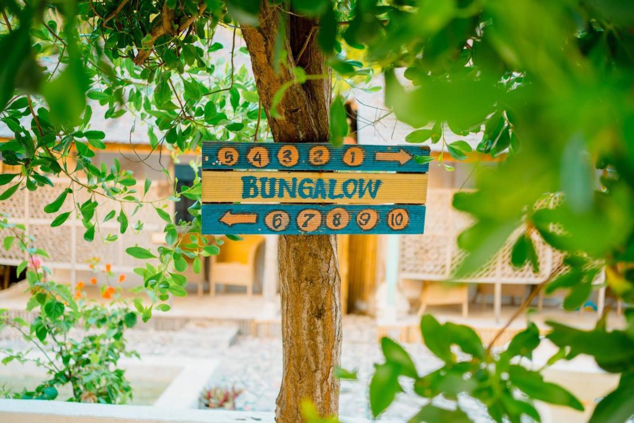 Bungalow Cafe Gili Beachfront Gili Meno Εξωτερικό φωτογραφία