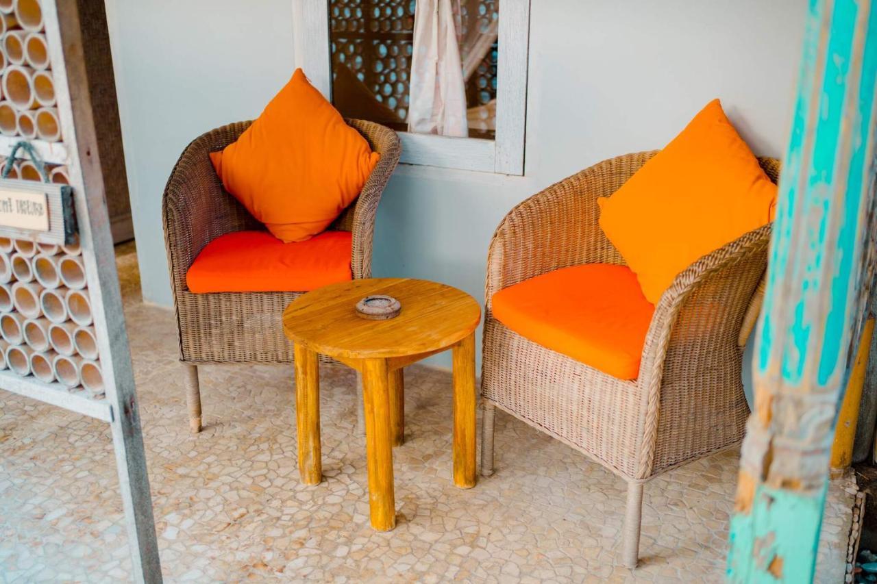 Bungalow Cafe Gili Beachfront Gili Meno Εξωτερικό φωτογραφία