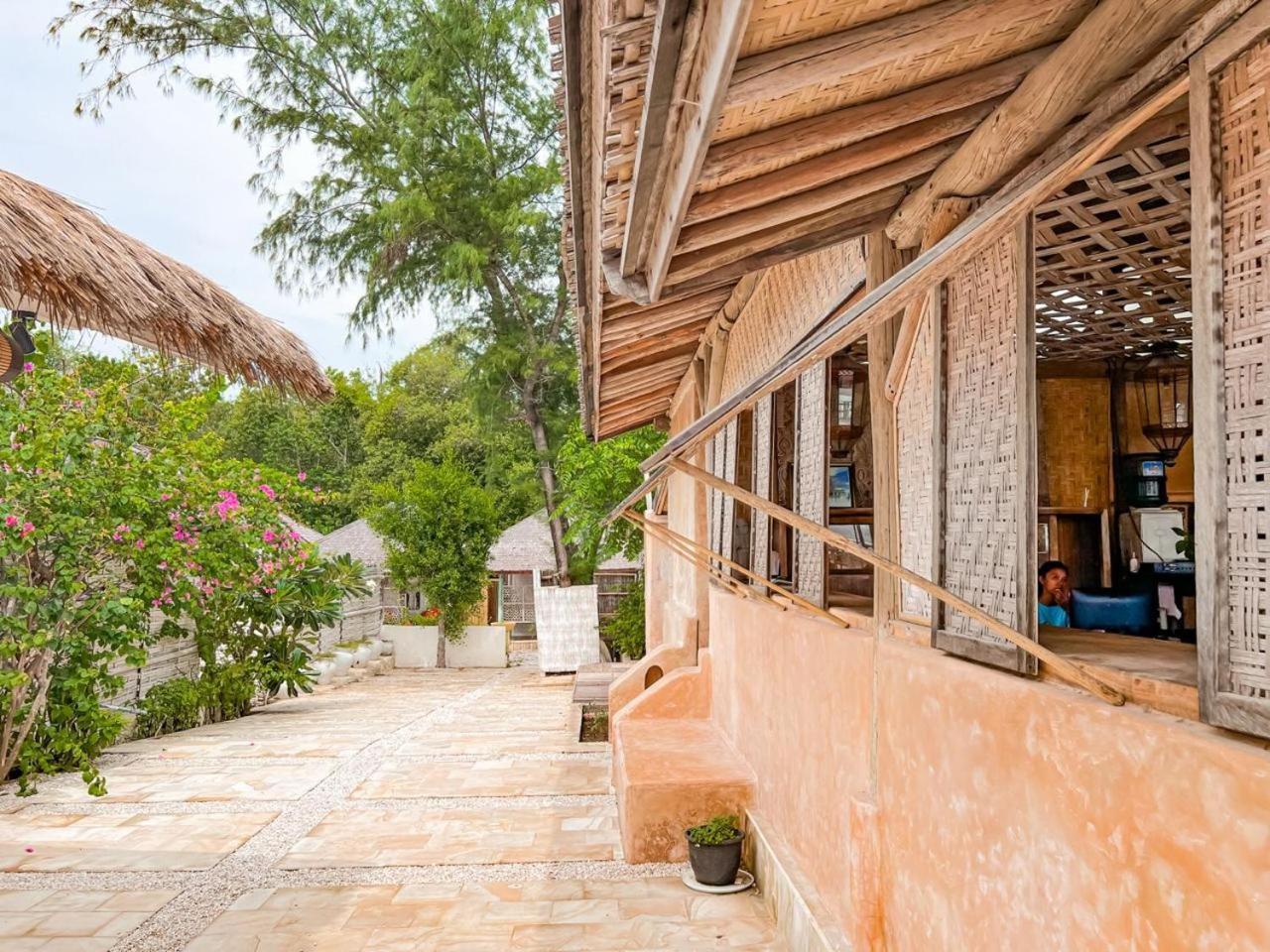 Bungalow Cafe Gili Beachfront Gili Meno Εξωτερικό φωτογραφία